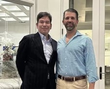 정용진, '실세' 트럼프 장남 만난다…머스크 조우 가능성도