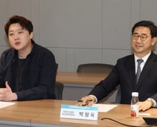 "박형욱·박단, 불참 사유 적어내라"…野 토론회 두고 의사들 '내분 격화'