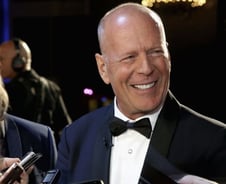 "깜박깜박하는 치매와 달라"…브루스 윌리스 앓는 '이 치매' 증상은