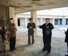 "北, 점점 더 분열되는 세계의 가장 확실한 수혜자"