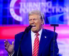 트럼프, 그린란드에 또 눈독…"미국이 소유, 통제해야"