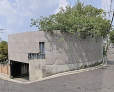 유아인 급처분한 '63억 집' 7세 어린이가 샀다…"전액 현금 매입"