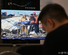 '무안 제주항공 참사' 140명 신원 확인…시신 165구 안치