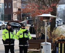 헌정사 첫 대통령 체포영장 청구…압수수색 막았던 경호처, 이번엔?