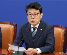 진성준 "최 대행, 대통령 경호처에 尹체포영장 집행 협조 명령하라"