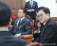 헌법재판관 2명 임명에 우원식 측 "권한쟁의 검토, 자료도 공개"