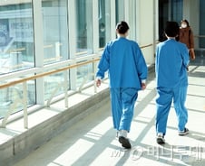 의협회장 선거·전공의 모집…해 넘긴 의정갈등, 1월부터 '분수령'
