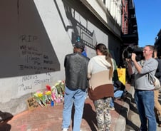 "절대 잊지 않을 것"..美 뉴올리언스 트럭 돌진 참사에 추모 물결[르포]