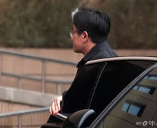 尹대통령 측, 공수처장·경찰청 차장·국방차관 등 11명 고발