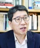 [MT시평]위기를 맞이한 윤 대통령의 자유