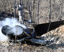 "민가 피하려 조종사 탈출포기"…화성 야산 전투기 추락 사고[뉴스속오늘]