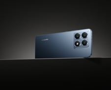 "중국 폰? 안 써" 맥 못 춘 샤오미…"이번엔 달라" 또 한국 두드린다