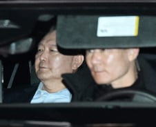 윤 대통령 구속 후 첫 조사도 불응…"구속적부심 청구 검토"