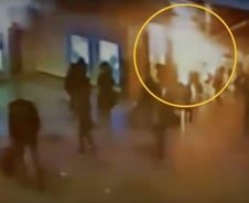 폭탄 들고도 보안 검색 통과…가방 연 순간 '펑', 비극 덮친 러 공항[뉴스속오늘]