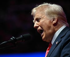 "트럼프 첫날 나올 행정명령 '이민·시추·PC' 중심"