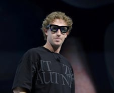 '친트럼프' 행보 나선 메타… 트럼프 리스크 딛고 상승세 지속?