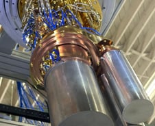 [단독]해외제품 사진 받아 직접 만든 척…"양자컴 만든다"던 회사 실체