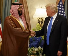 사우디 "860조 투자"·이란 "핵협상 희망"…트럼프 구애 나선 중동