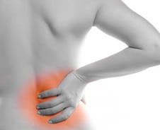 "아이고 허리야" 명절 끝, 몸살인 줄 알았는데…빨간 소변에 놀란 이 병