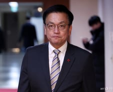 헌재 '마은혁 미임명 사건' 변론재개…尹측 "헌재 졸속 심리 첫 제동"