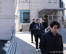 경찰, 대통령경호처 압수수색 불발…"이미 확보한 자료 임의제출받아"