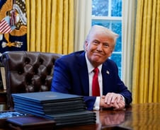 트럼프 "중국과 24시간 내 대화…합의 불발 땐 관세 올릴 것"