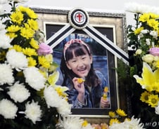 "정상근무 가능"…여교사 부실 소견서 논란에 의협 입 열었다