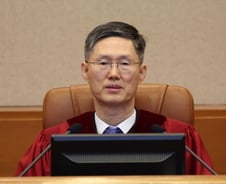 헌재, 윤 대통령 탄핵심판 추가 변론기일 18일로 지정…선고 미뤄지나