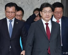 '尹 탄핵심판 추가 변론' 권성동 "헌재, 더 과감히 수용해야"