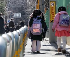 '하늘이법'  급물살 타나...당정, 내일 학교 안전 강화 방안 논의