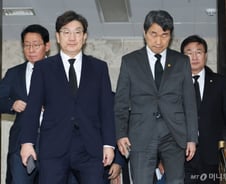 '하늘이법' 위해 모인 당정…권성동 "정신질환 숨기는 부작용 없어야"