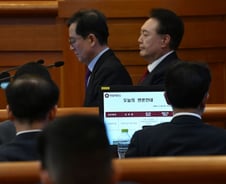 윤 대통령 "홍장원, 뭘 잘 모르는 사람 부탁을 체포 지시로 엮어"