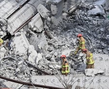 안성고속도로 붕괴 사고, 구조 종료…작업자 4명 사망·6명 부상