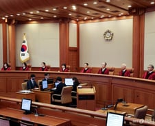 헌재 "권한대행이 마은혁 임명 의무 있다"…윤 탄핵 선고에 변수되나