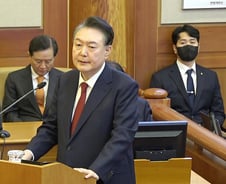 헌재, 총리 탄핵심판 먼저 선고하나…윤 대통령 선고 언제쯤 나올까