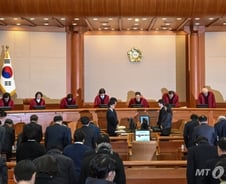 윤석열 대통령 파면 여부 결정할 핵심 쟁점 5가지