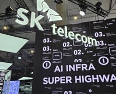 업종 무관, 화두는 AI…'수익화' 속도 올리는 이통사