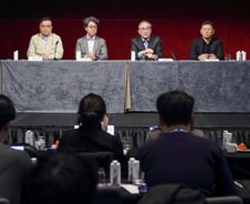 김영섭 KT 대표 "호텔·부동산은 우리 본업 아냐, 적기 매각 추진"