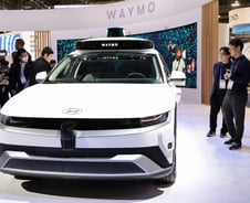 [IT썰]우버로 구글 로보택시 이용…오스틴 '웨이모 온 우버' 출시