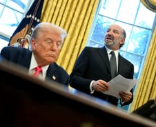 미국 상무장관 "캐나다·멕시코 관세 완화 가능성…이르면 5일 발표"