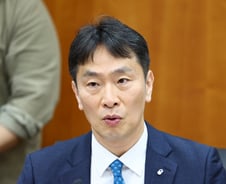 이복현 "홈플러스 이슈, 금융권 대규모 손실 없어…삼부토건 100억대 이익실현 "