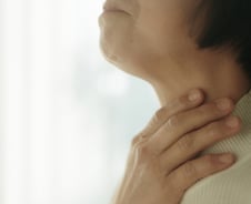때 놓치면 먹고 말하기도 힘들다…김우빈도 앓은 '이 암' 증상은