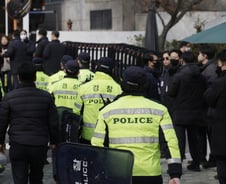 [단독]경찰, 14일 가용 경력 파악…윤 대통령 탄핵 선고 겨냥?