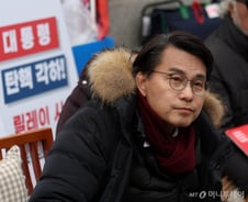 지도부는 선 그었지만…탄원서·릴레이 시위로 헌재 압박 나선 與 의원들