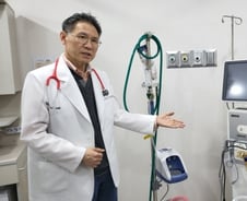 "미쳤다" 적자 뻔해도 20억 들였다…"소아중환자실 구축" 의사의 결단