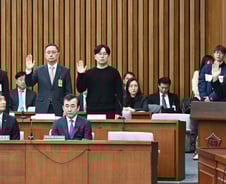 신영증권·신용평가사 "홈플러스, 신용등급 하락 예측했을 것"