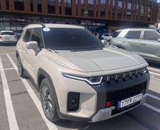 "이 느낌 뭐지?" 승차감에 푹…3000만원대 KGM 토레스 하이브리드[시승기]