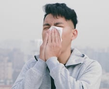 비염→아토피→천식…돌고도는 '알레르기 행진' 호흡곤란도 부른다?