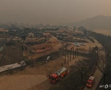 '하회마을.병산서원' 소재 안동 산불 진화율 52% 그쳐