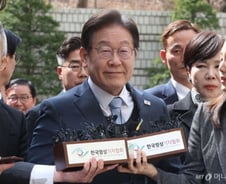 與, '이재명 무죄'에 충격…'여론 역풍·尹탄핵 기각' 기대감 나오는 이유